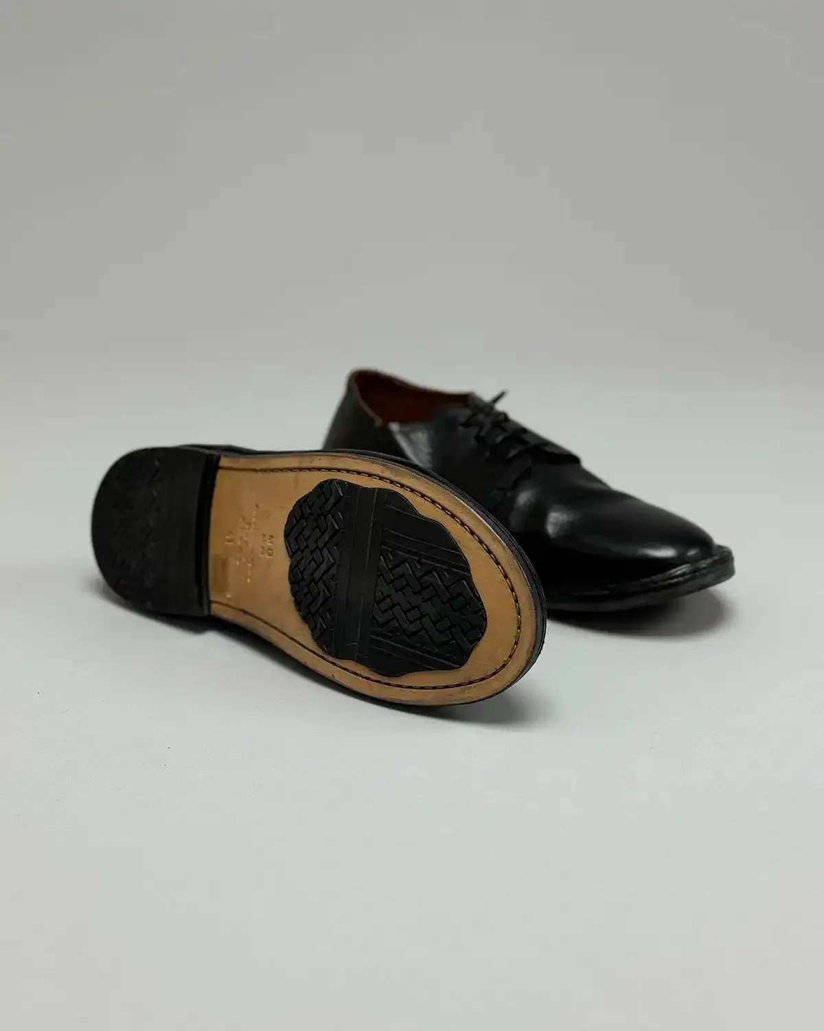 Allaccita Uomo Shoes - Black