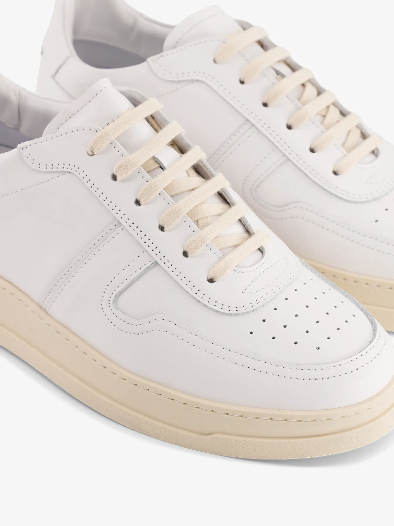 B5 - White