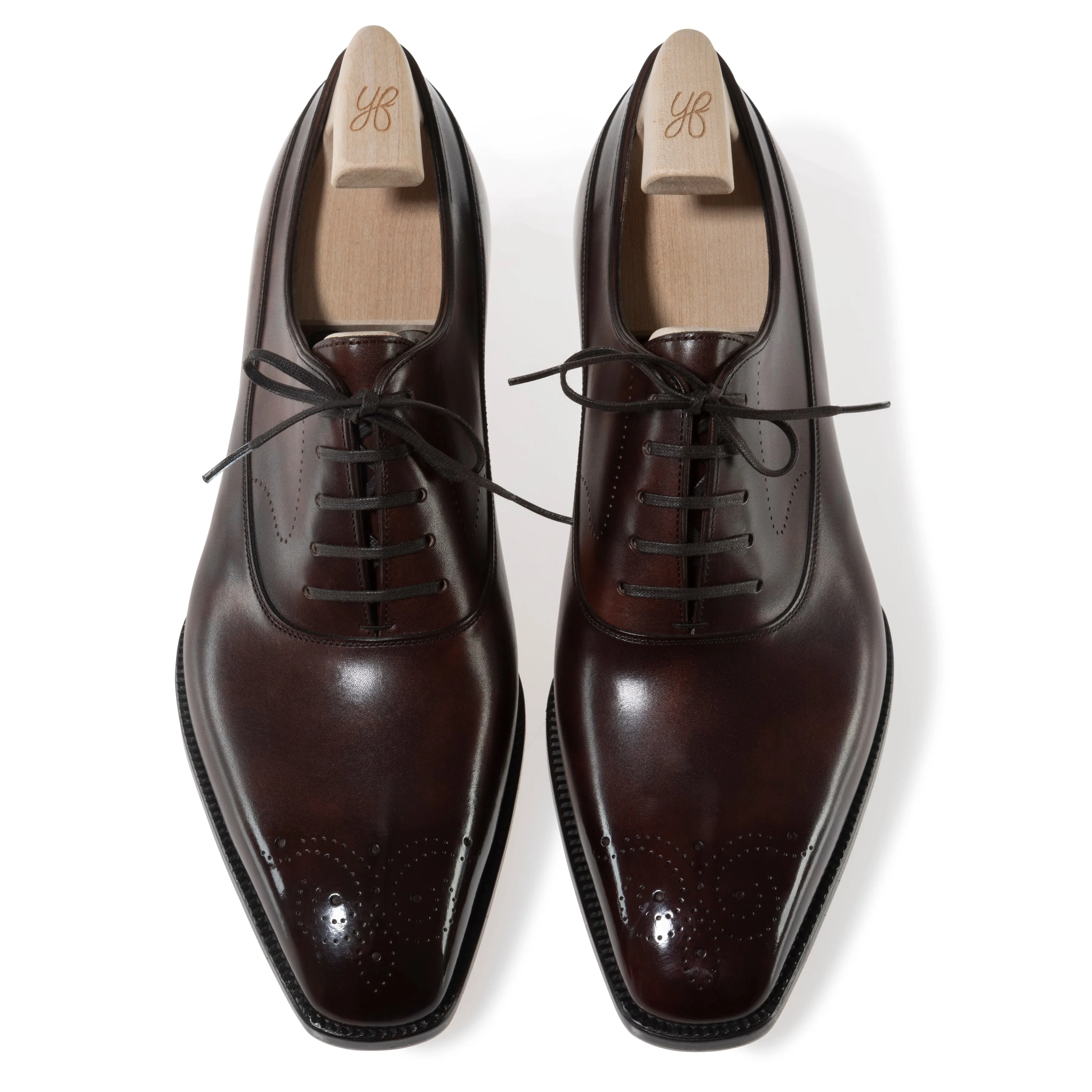 Nile Medallion Oxford