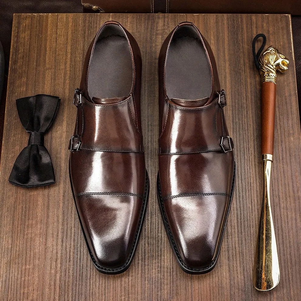 Serpatura Buckle-Style Sophistication