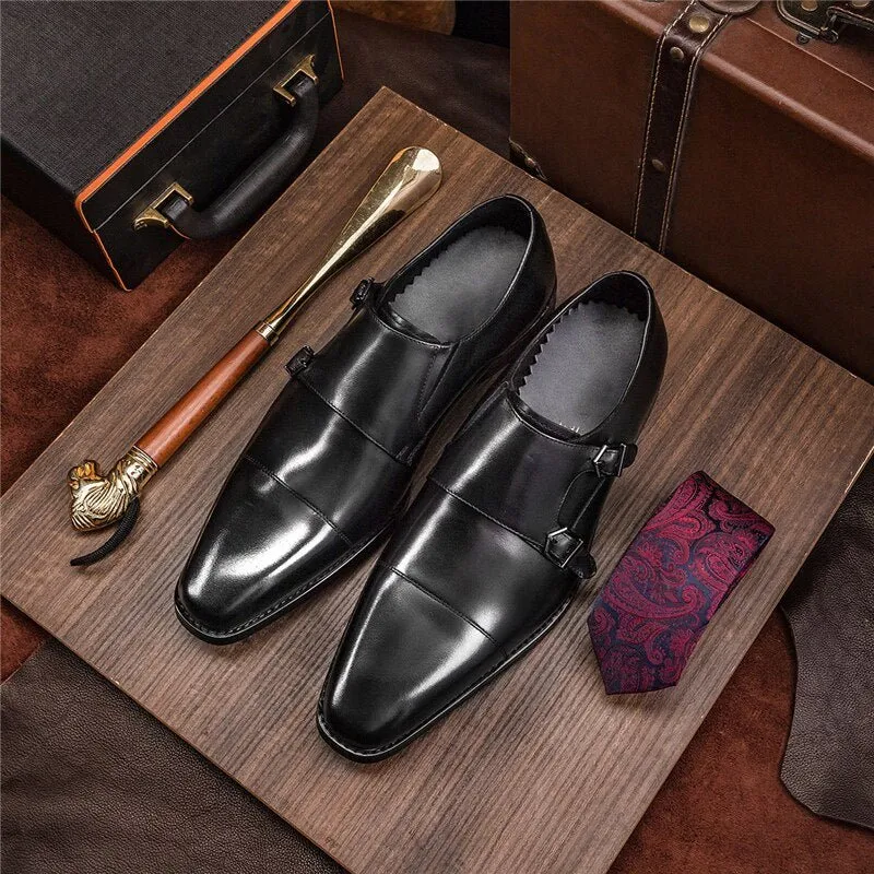 Serpatura Buckle-Style Sophistication